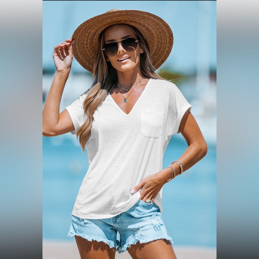 Slub Knit V-Neck Tee. White V-Neck T-Shirt